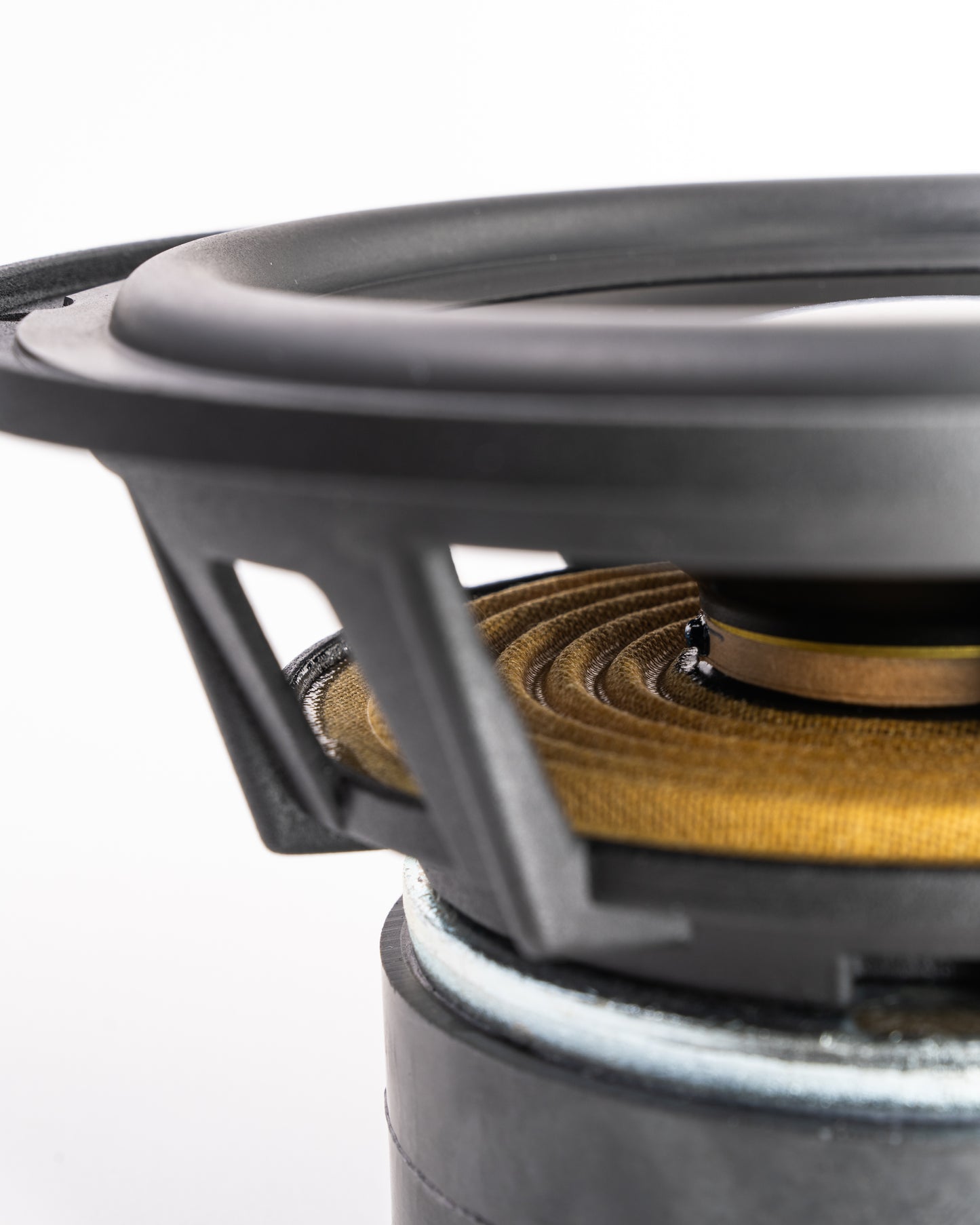 D-165i Subwoofer Bass Lautsprecher / Einbaulautsprecher 16cm Gebraucht