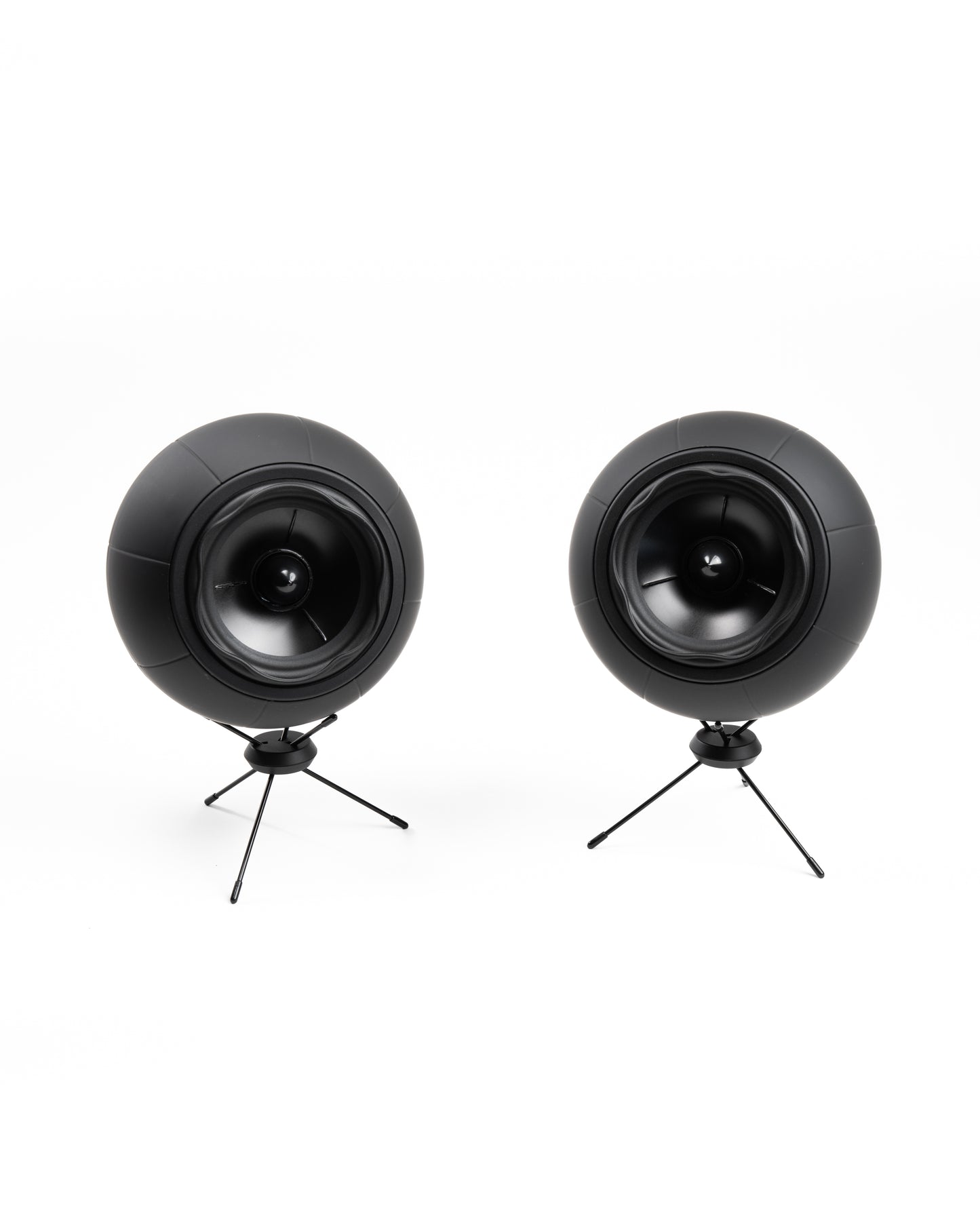 1 pair of Reckhorn S-150i spherical loudspeakers
